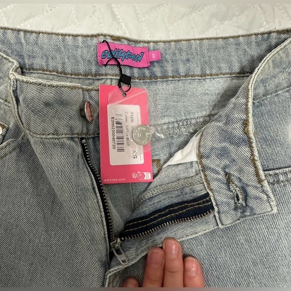 *EDIKTED JEANS WITH BOWS* - Picture 4 of 6